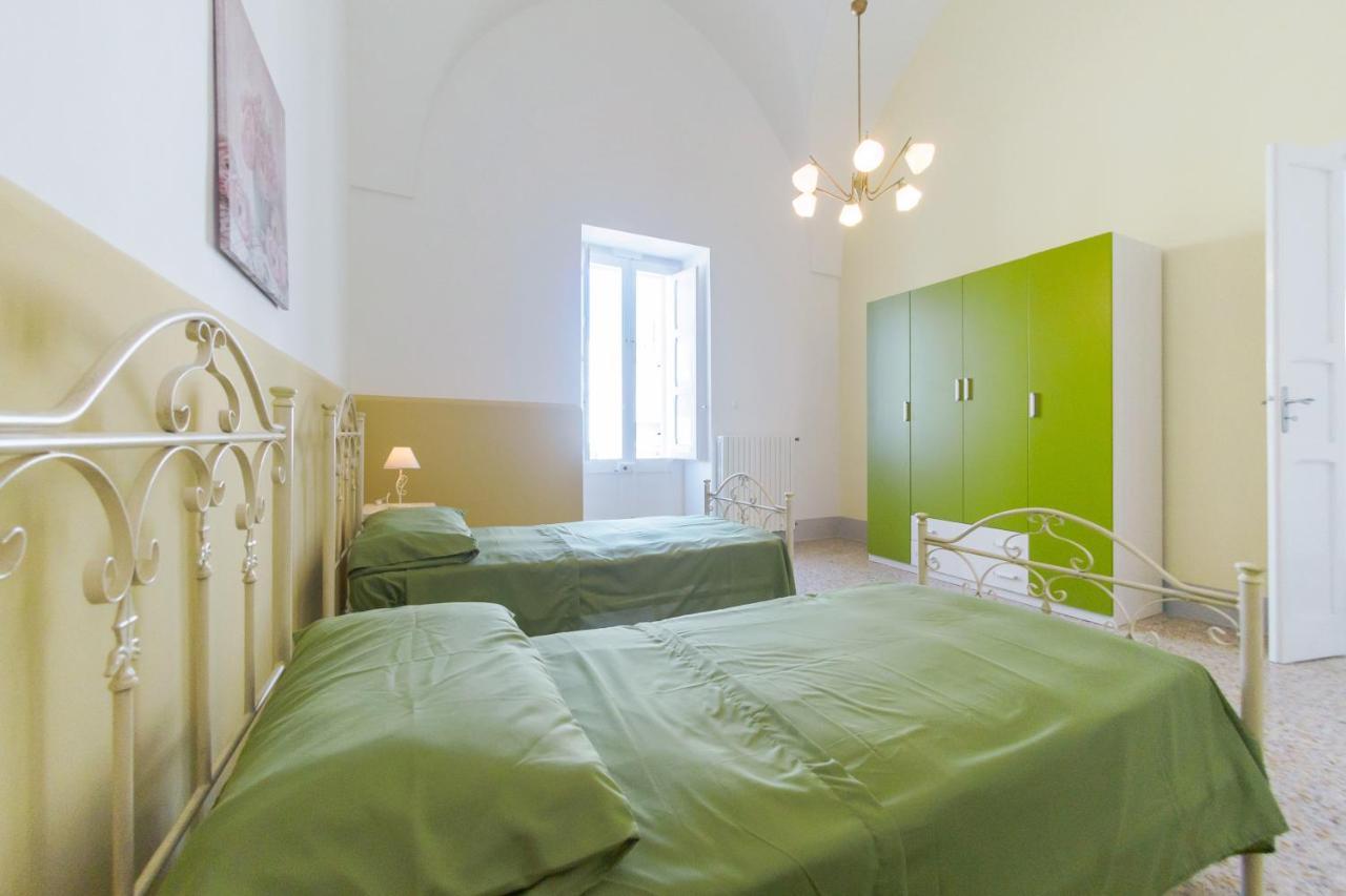 Casa Vacanze Penelope アレッサーノ エクステリア 写真